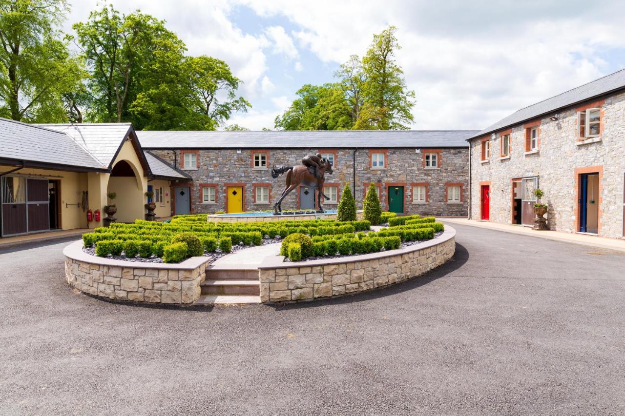 Bective Stud Apartments Navan Bagian luar foto