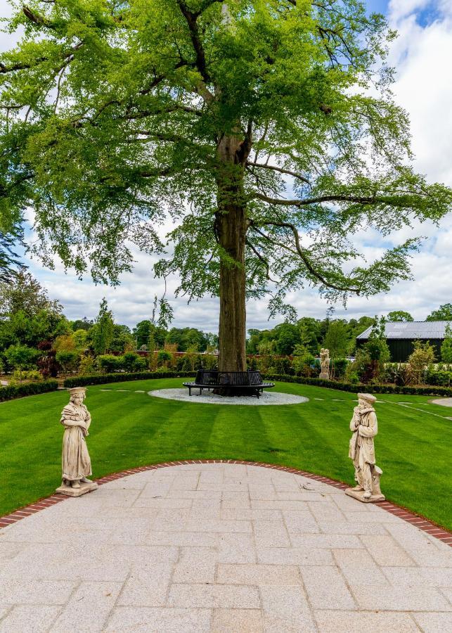 Bective Stud Apartments Navan Bagian luar foto